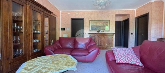 3 bedrooms Villa in Lattarico, Italy No. 343642 6