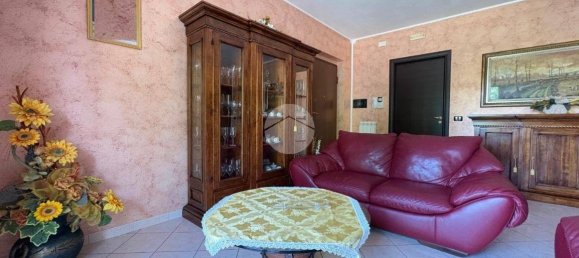 3 bedrooms Villa in Lattarico, Italy No. 343642 5