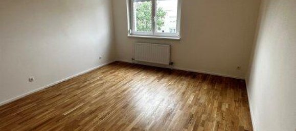 4 rooms Apartment in Guntramsdorf, Austria No. 30416 3