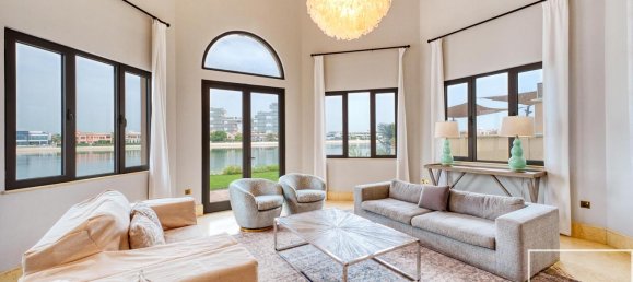 Вилла с 6 спальнями в Пальма Джумейра, ОАЭ № 104803 11