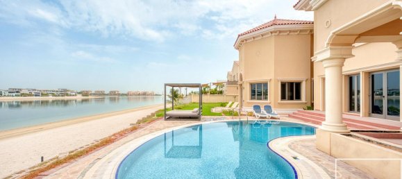 Вилла с 6 спальнями в Пальма Джумейра, ОАЭ № 104803 2