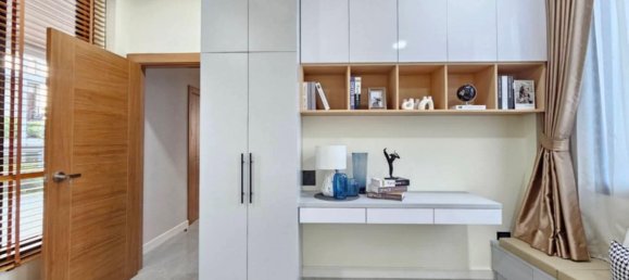 4 Schlafzimmer Haus in Bang Lamung, Thailand, Nr. 60189 9