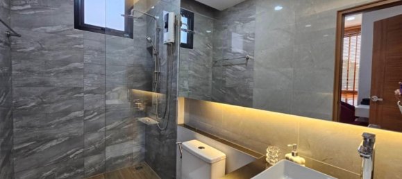 4 Schlafzimmer Haus in Bang Lamung, Thailand, Nr. 60189 21