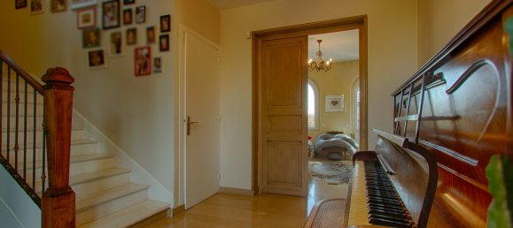 Дом с 5 спальнями в Роман-сюр-Изер, Франция № 111861 11