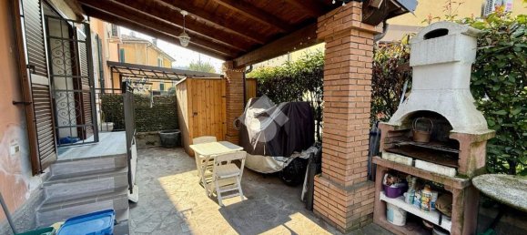 2 Schlafzimmer Villa in Brescia, Italy, Nr. 305645 8