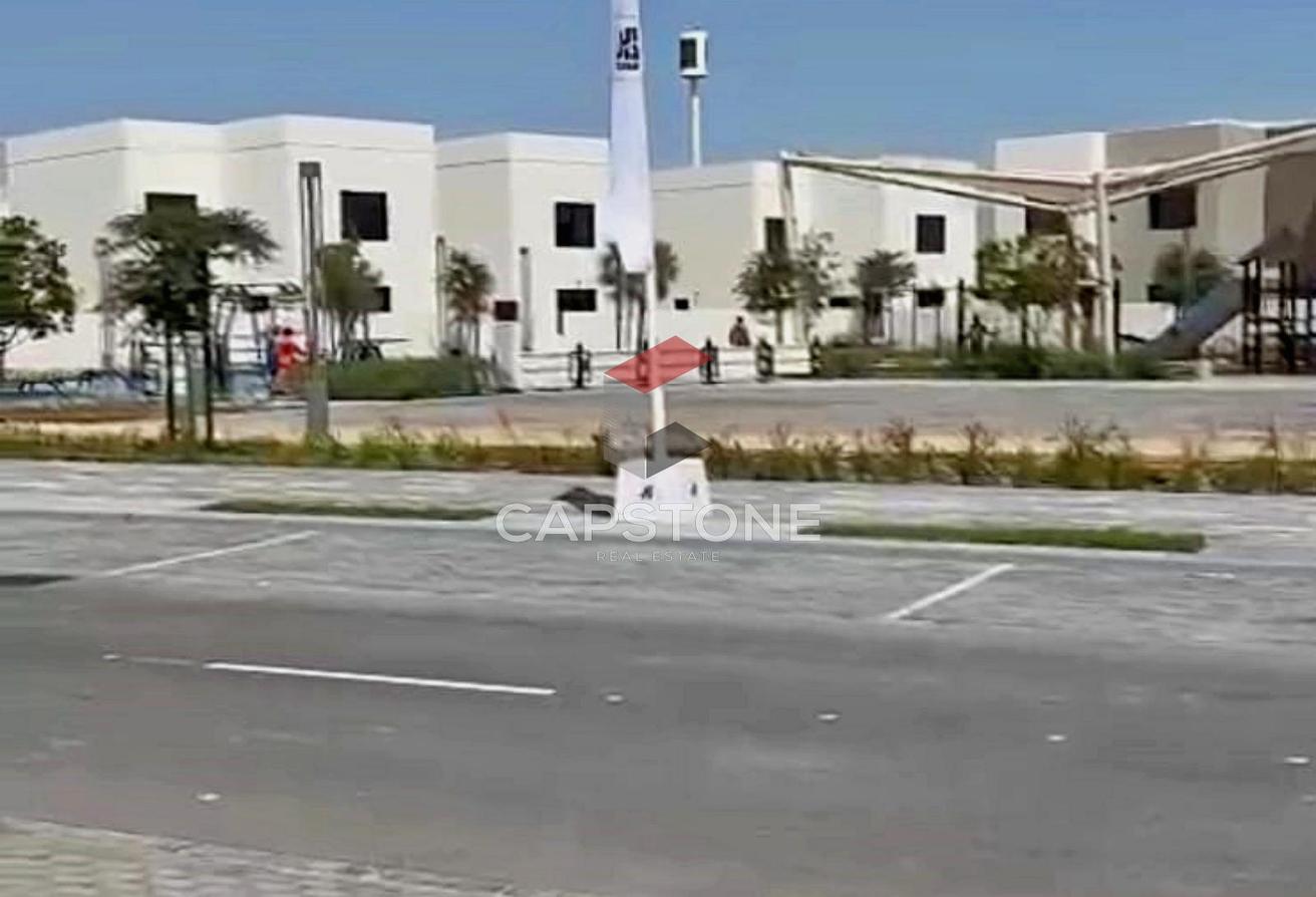 Adosado de 2 dormitorios en Yas Island, UAE No. 31543