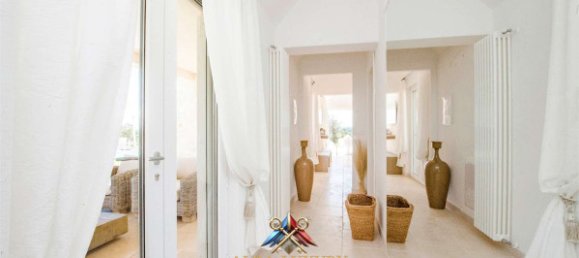 5 rooms Villa in Ostuni, Italy No. 118524 11