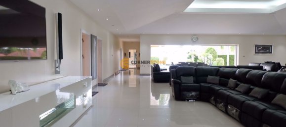 4 bedrooms Cafe / restaurant in Pattaya, Thailand No. 19566 20