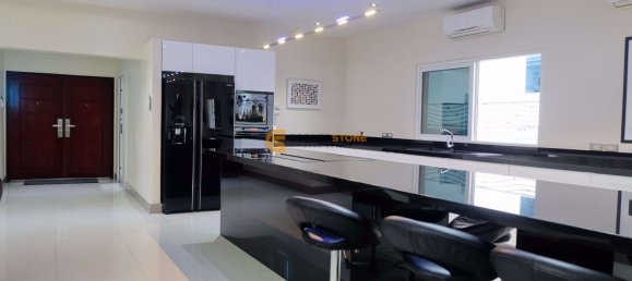 4 bedrooms Cafe / restaurant in Pattaya, Thailand No. 19566 15