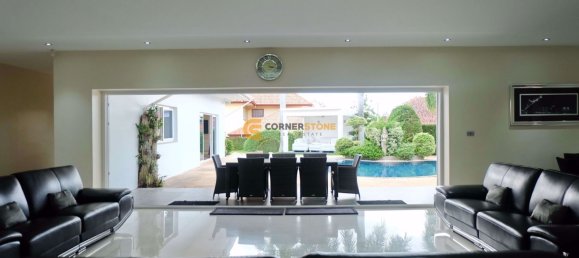 4 bedrooms Cafe / restaurant in Pattaya, Thailand No. 19566 24