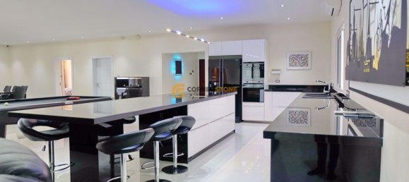 4 bedrooms Cafe / restaurant in Pattaya, Thailand No. 19566 18