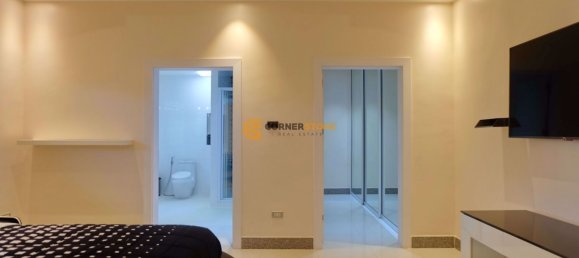 4 bedrooms Cafe / restaurant in Pattaya, Thailand No. 19566 8