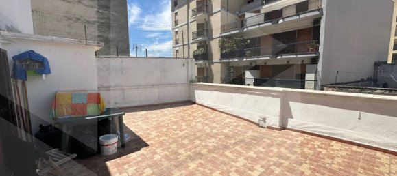 Пентхаус с 2 комнатами в Бари, Италия № 34263 14