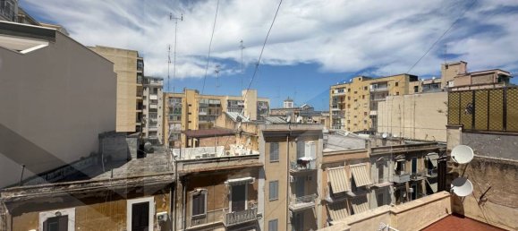 Пентхаус с 2 комнатами в Бари, Италия № 34263 19