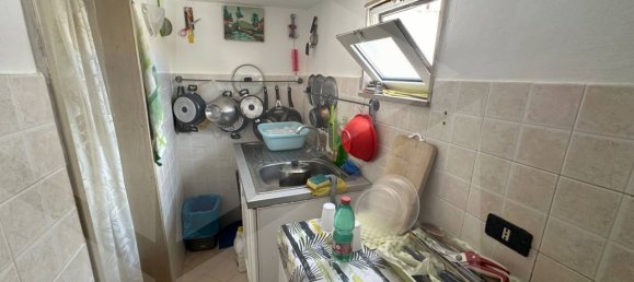 Пентхаус с 2 комнатами в Бари, Италия № 34263 9