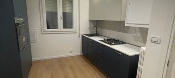 Apartamento de 4 habitaciónes en Carpi, Italy No. 24715 4