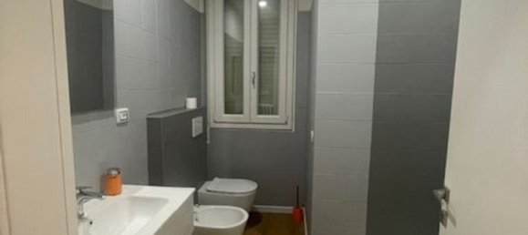 Apartamento de 4 habitaciónes en Carpi, Italy No. 24715 19