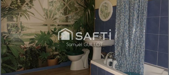 3 Schlafzimmer Haus in Javron-les-Chapelles, France, Nr. 282476 10