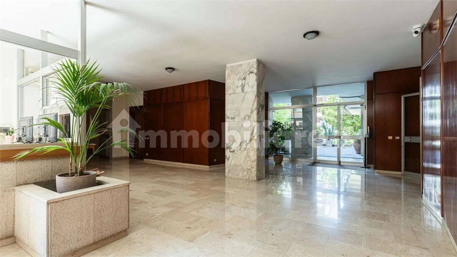 6 Schlafzimmer Wohnung in Modena, Italy, Nr. 397906