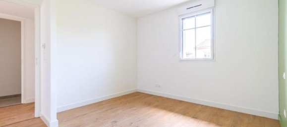 5 bedrooms Villa in Villenave-d'Ornon, France No. 282236 7