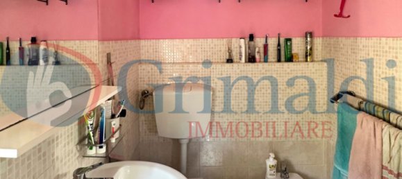 3 rooms Apartment in La Spezia, Italy No. 184316 4