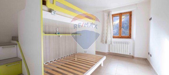 6 rooms House in Serra San Quirico, Italy No. 3078 5