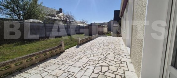 Casa de 2 dormitorios en Ecommoy, France No. 312154 11