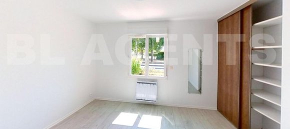 Casa de 2 dormitorios en Ecommoy, France No. 312154 10