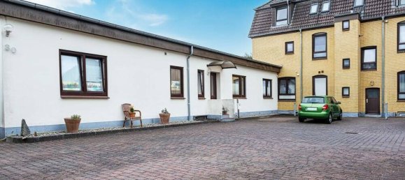 20-salle Bâtiment à Flensburg, Germany No. 33142 9