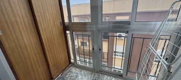 4 bedrooms Apartment in Valencia, Spain No. 153035 30