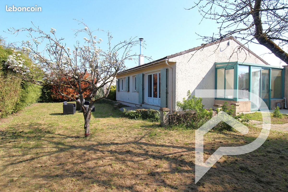 Casa de 3 dormitorios en Grandfresnoy, France No. 329680