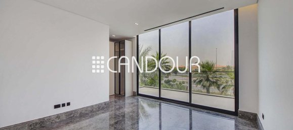 6 bedrooms Villa in Jumeirah Park, UAE No. 55496 9