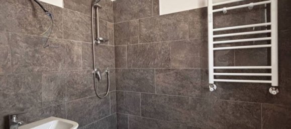 3-salle Appartement à Quarto, Italy No. 92792 12