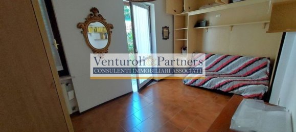 Villa de 5 dormitorios en Vestone, Italy No. 361360 9