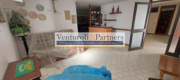 Villa de 5 dormitorios en Vestone, Italy No. 361360 18