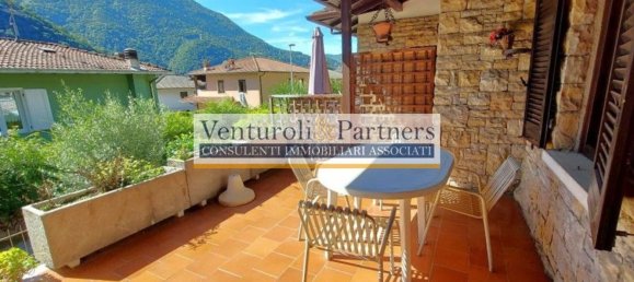 Villa de 5 dormitorios en Vestone, Italy No. 361360 22