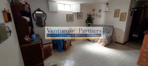 Villa de 5 dormitorios en Vestone, Italy No. 361360 17