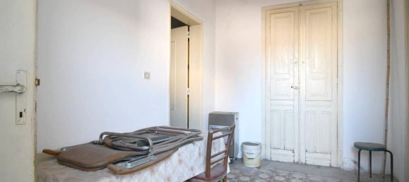 Casa de 6 habitaciónes en Quartucciu, Italy No. 165550 16