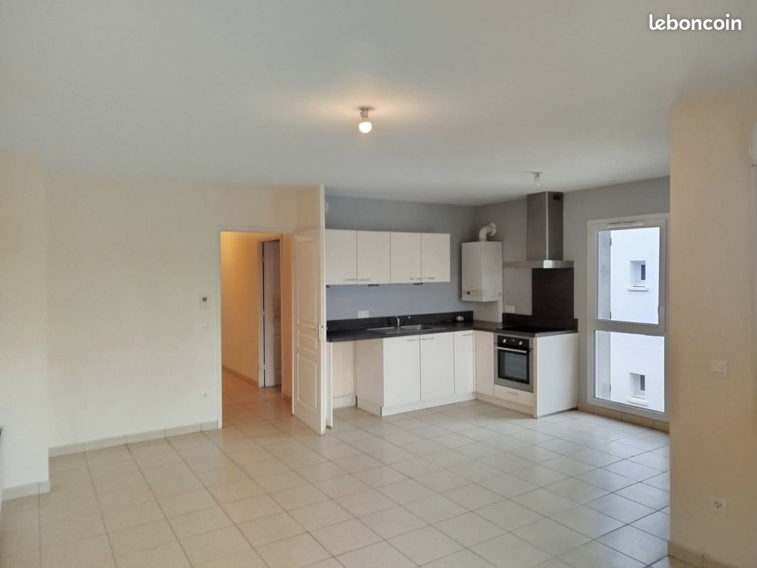 2 Schlafzimmer Wohnung in Vienne, France, Nr. 293806
