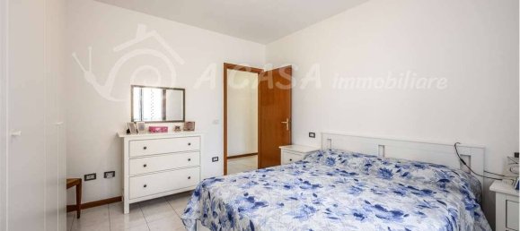 2 bedrooms Apartment in Medesano, Italy No. 381292 11
