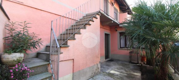 Casa de 5 divisões em Brandizzo, Italy N.º 1938 18