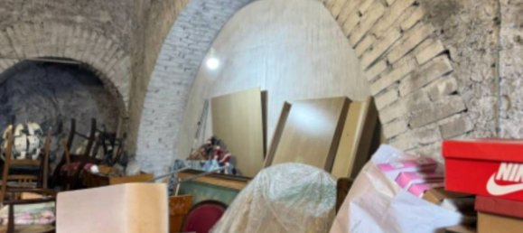 55m² Commercial property in Cori, Italy No. 376959 11