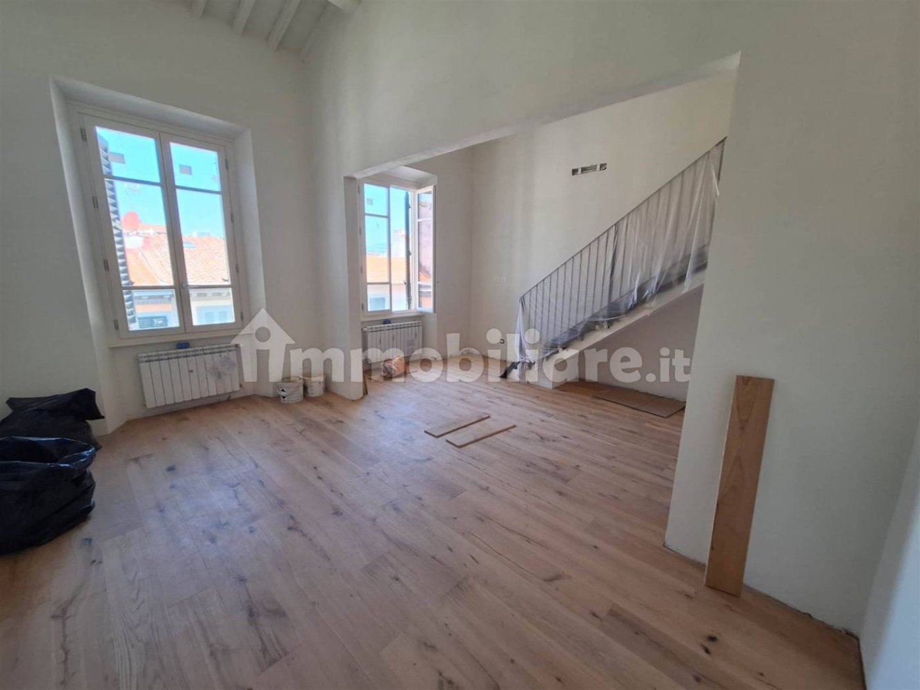 2 bedrooms Penthouse in Florence, Italy No. 324473