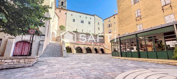2 Schlafzimmer Doppelhaus in Grasse, France, Nr. 341993 4