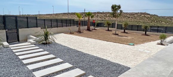 3 bedrooms Villa in Rio Park, Spain No. 2682 27