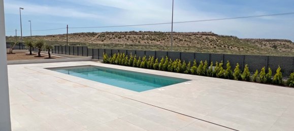 3 bedrooms Villa in Rio Park, Spain No. 2682 23