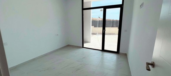 3 bedrooms Villa in Rio Park, Spain No. 2682 18