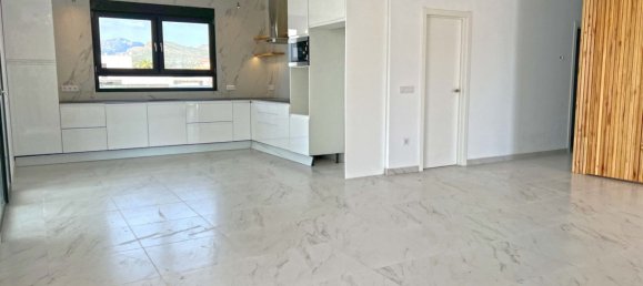 3 bedrooms Villa in Rio Park, Spain No. 2682 6