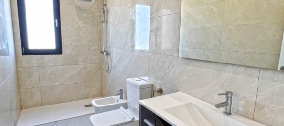 3 bedrooms Villa in Rio Park, Spain No. 2682 15