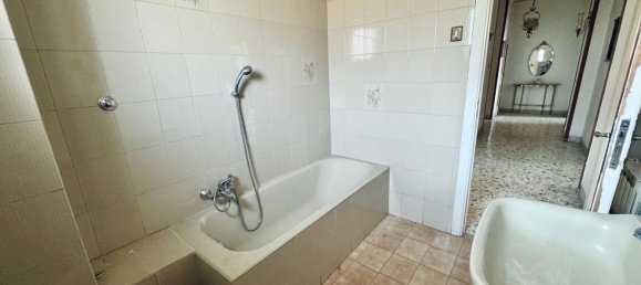 Apartamento T2 em Naples, Italy N.º 344838 18